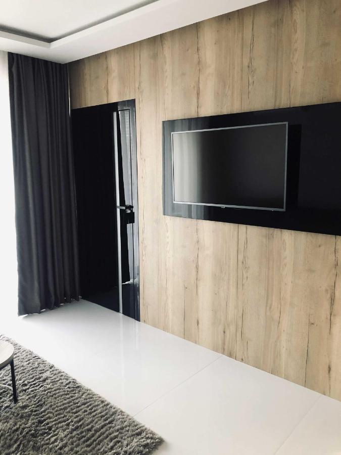 Warsaw Apartments Grzybowska Bagian luar foto